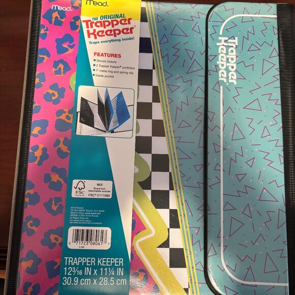 NWT Mead Trapper Keeper Binder, 1" Round Rings, Funky - Picture 1 of 8